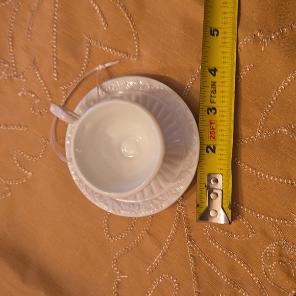 Vintage Teacup&Saucer Ornament - Picture 5 of 7